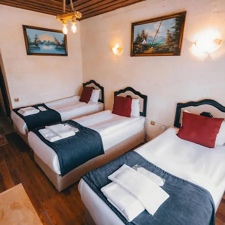 Turbel Cave House Отель Аванос