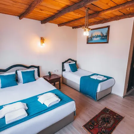 Отель Turbel Cave House *