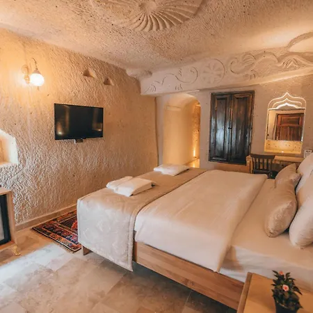 Отель Turbel Cave House *