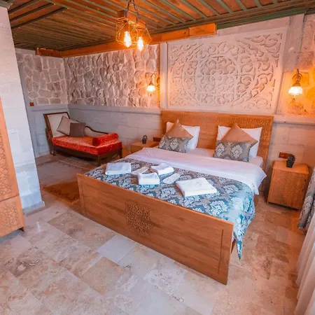 Hotel Turbel Cave House *
