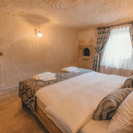 Отель Turbel Cave House