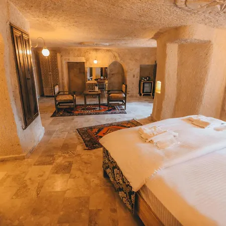 Turbel Cave House * Аванос