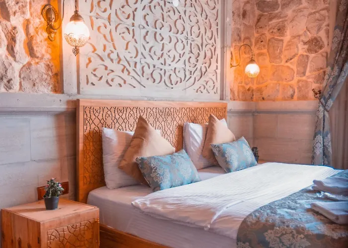 Turbel Cave House Hotel *